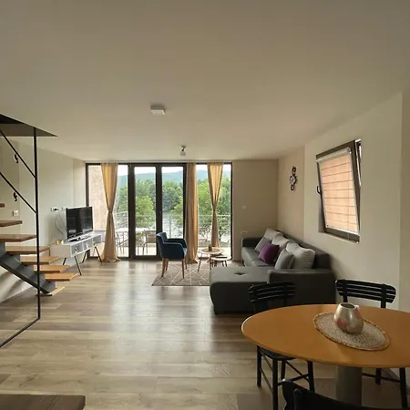 Hébergement de vacances Moderna Kuca