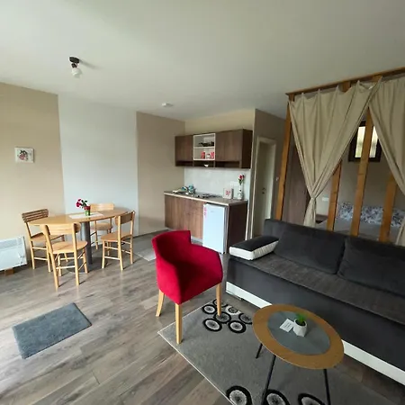 Moderna Kuca Hébergement de vacances