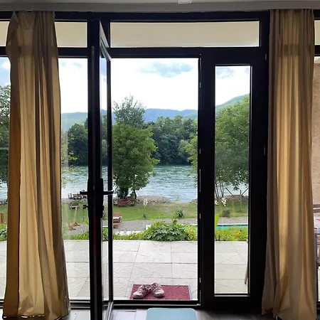 Moderna Kuca Tatil Evi *