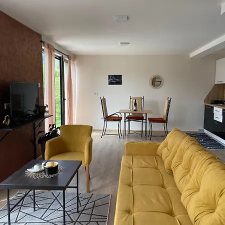 Hébergement de vacances Moderna Kuca