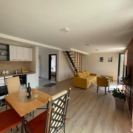 Hébergement de vacances Moderna Kuca