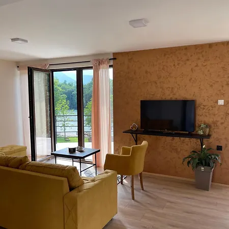 Hébergement de vacances Moderna Kuca *