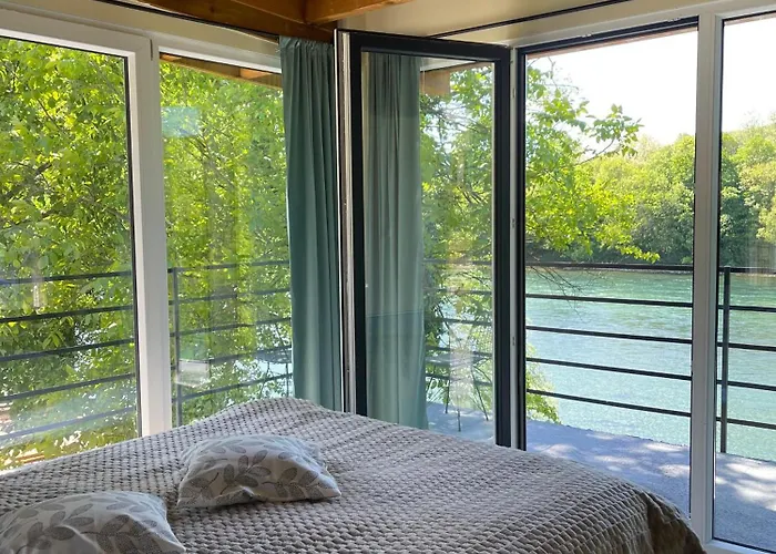 Moderna Kuca * 바이나 바슈타