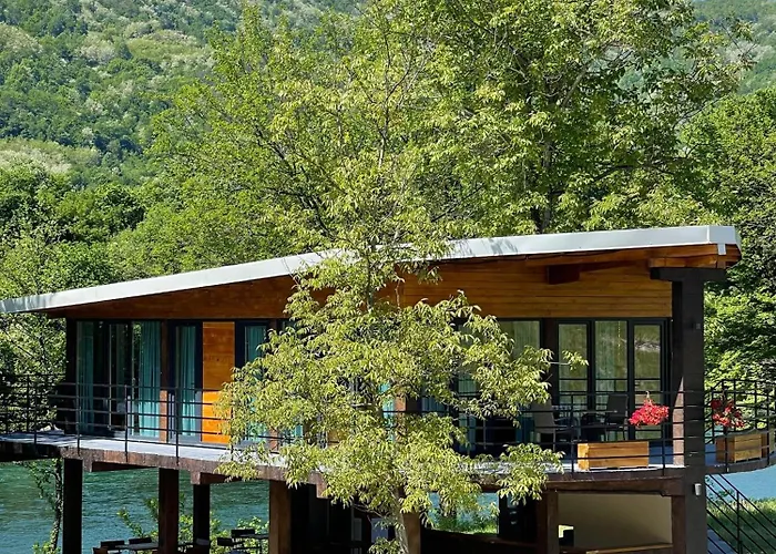 펜션 Moderna Kuca 바이나 바슈타