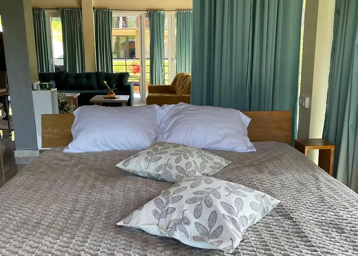 Moderna Kuca 바이나 바슈타