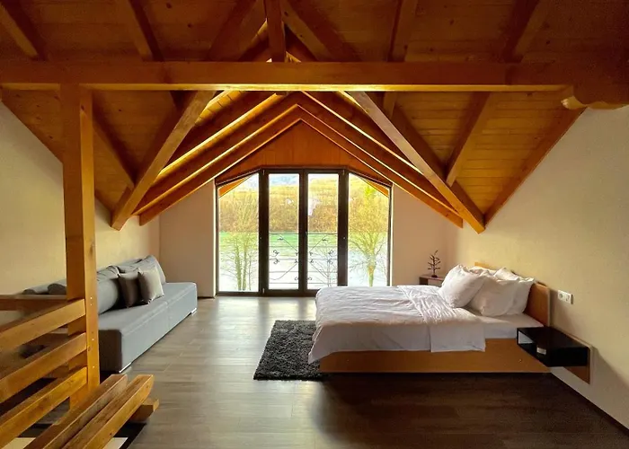 Moderna Kuca * 바이나 바슈타