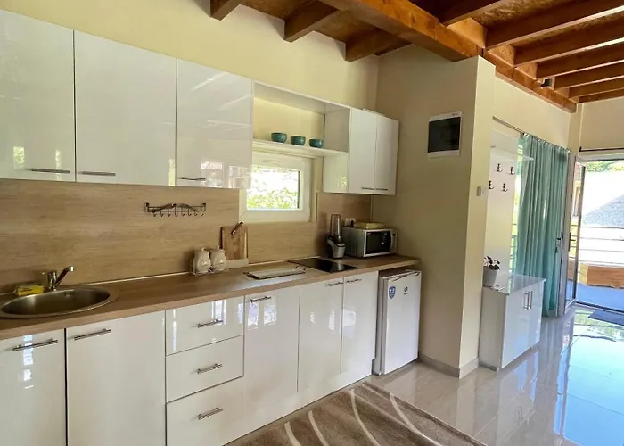 Moderna Kuca 바이나 바슈타